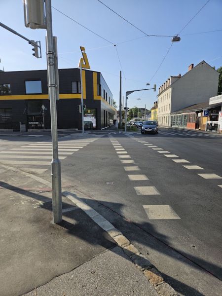 Datei:Kreuzung Petersgasse Waltendorfer Gürtel Foto.jpg